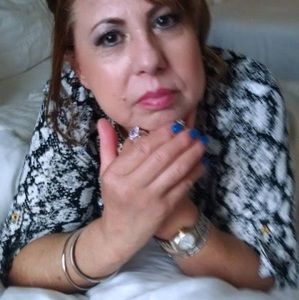 Meet your Posher, Maria